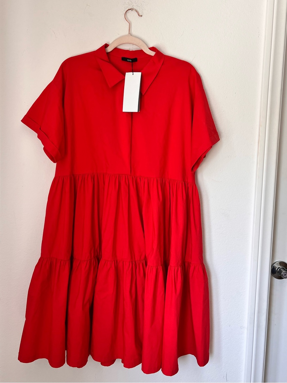 Ruti Walking on Air Poplin Dress Deep Coral Medium/Large NWT Luxury Minimalist